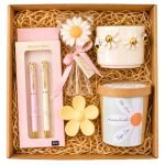 Personalizirani poklon paket PROLJEĆE - čaj ili kava, šalica, Happy pens olovke, prirodni sapun daisy, španga